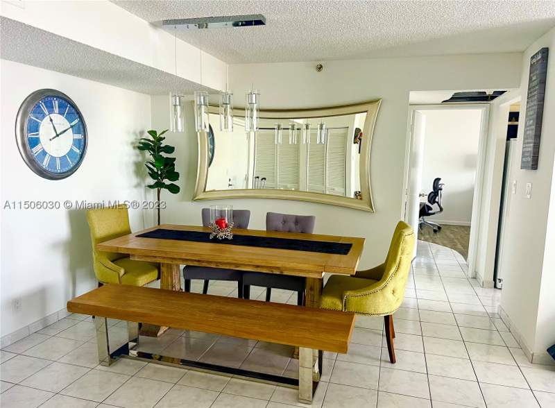 2 bedroom Condominium at 290 174th St 702, Winston Towers 700 Condo, Sunny Isles Beach — photo 5