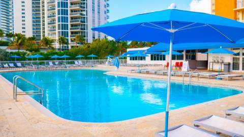 19201 Collins Ave 744, Sunny Isles Beach FL - photo 9 of 11