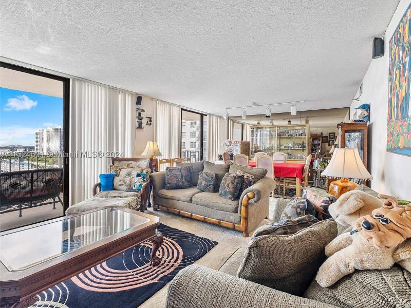 3 bedroom Condominium at 290 174th St 1809, Winston Towers 700 Condo, Sunny Isles Beach — photo 5