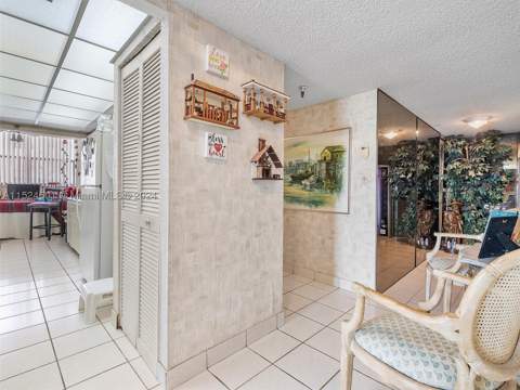 290 174th St 1809, Sunny Isles Beach FL - photo 8 of 37