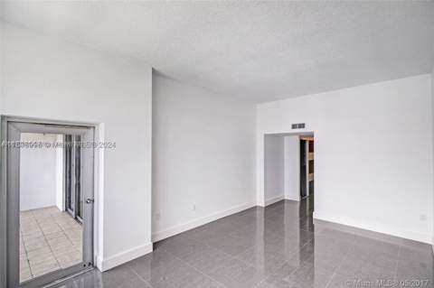 2801 NE 183rd St 2208W, Aventura FL - photo 11 of 17