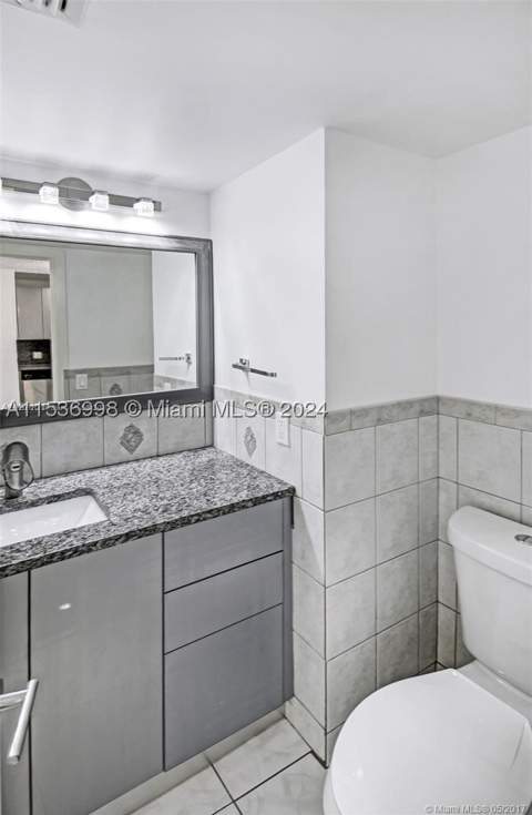 2801 NE 183rd St 2208W, Aventura FL - photo 8 of 17