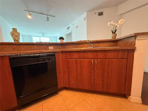 9201 Collins Ave 1023, Surfside FL - photo 11 of 29