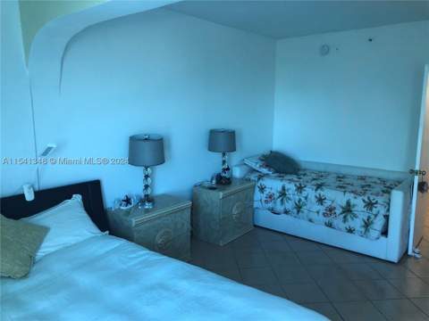 5445 Collins Ave Th2, Miami Beach FL - photo 7 of 11