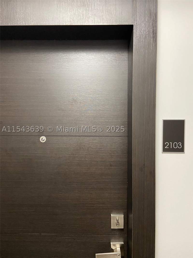 1 bedroom Condominium at 2801 NE 183rd St 2103W, Admirals Port Condo West, Aventura — photo 2