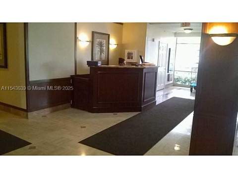 2801 NE 183rd St 2103W, Aventura FL - photo 22 of 36