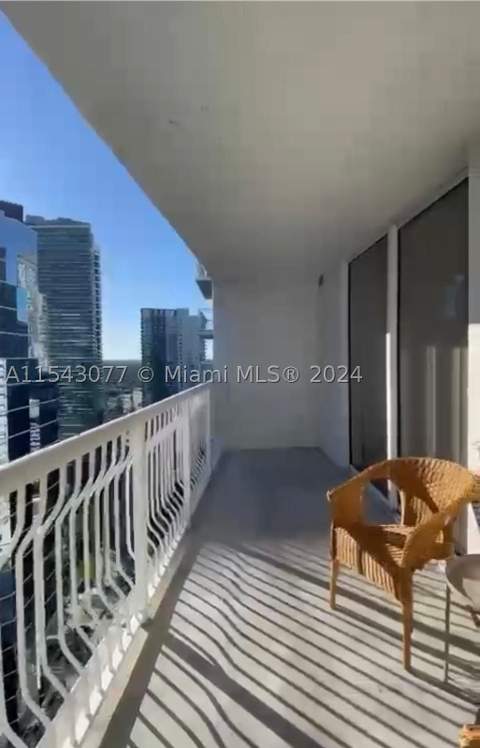 1200 Brickell Bay Dr 3119, Miami FL - photo 10 of 15
