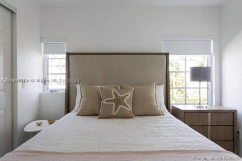 1450 Meridian Ave 201, Miami Beach FL - photo 10 of 19