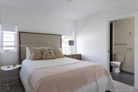 1450 Meridian Ave 201, Miami Beach FL - photo 12 of 19