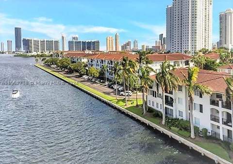 3255 NE 184th St 12311, Aventura FL - photo 6 of 23