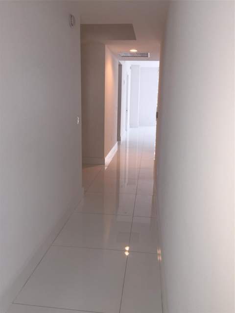 16001 Collins Avenue 502, Sunny Isles Beach FL - photo 10 of 40