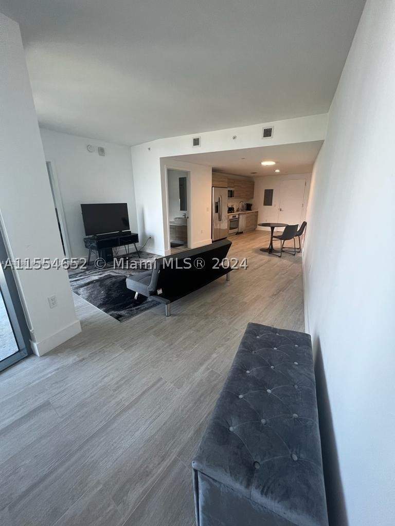 1 bedroom Condominium at 121 NE 34th St 2014, 3401 Midtown Condo, Miami — photo 3