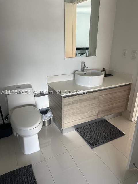 121 NE 34th St 2014, Miami FL - photo 9 of 16