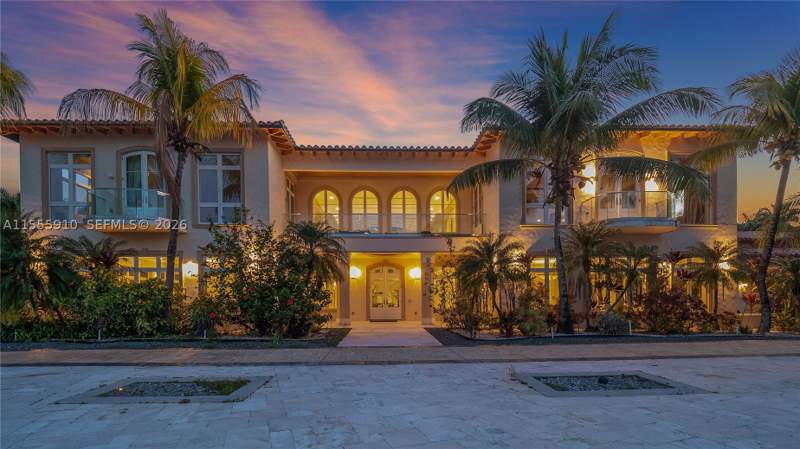 10 bedroom SingleFamilyResidence at 20551 SW 162nd Ave, Redland, Miami — photo 3