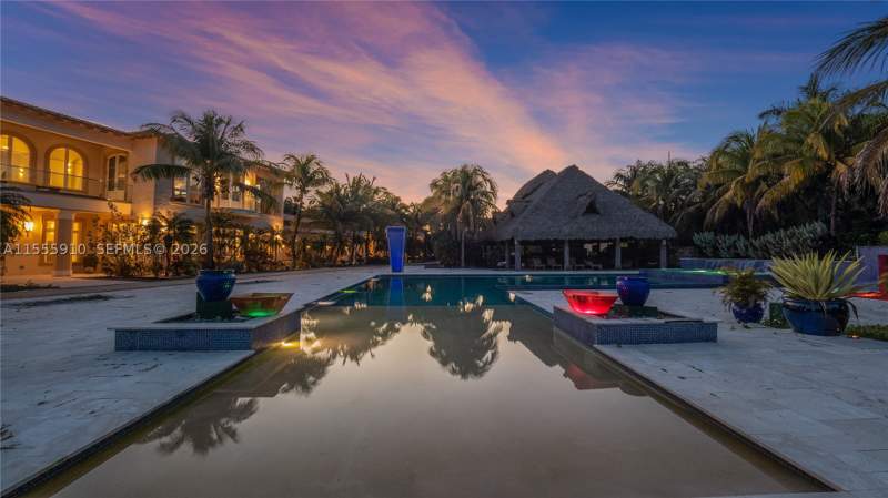 10 bedroom SingleFamilyResidence at 20551 SW 162nd Ave, Redland, Miami — photo 5