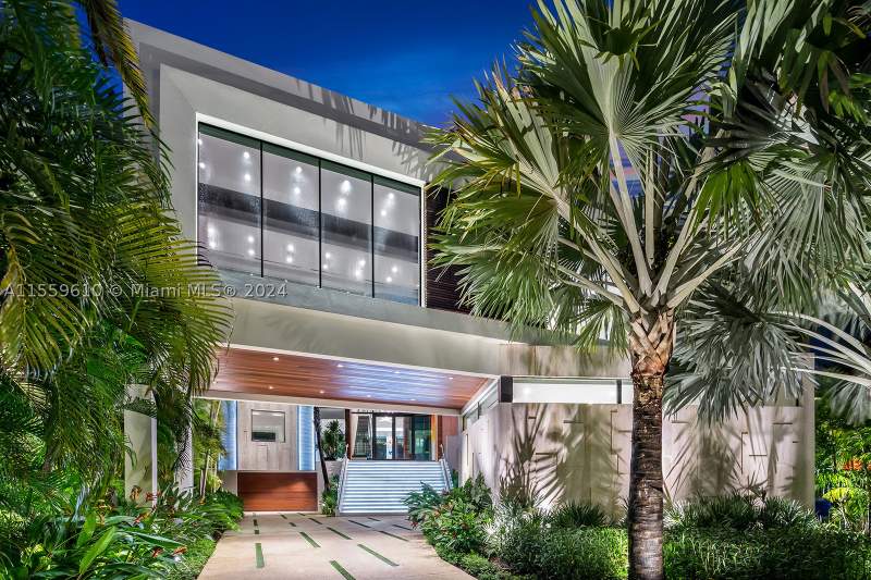 7 bedroom SingleFamilyResidence at 1133 Belle Meade Island Dr, Belle Meade Island, Miami — photo 2