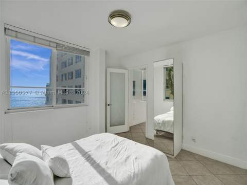5005 Collins Ave 725, Miami Beach FL - photo 14 of 45
