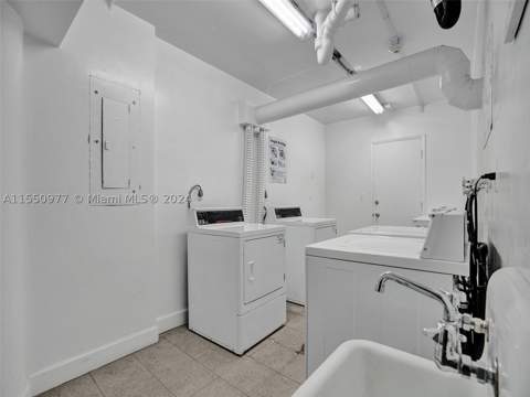 5005 Collins Ave 725, Miami Beach FL - photo 24 of 45
