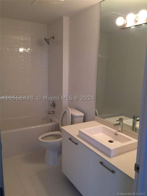 151 SE 1st St 1505, Miami FL - photo 9 of 23