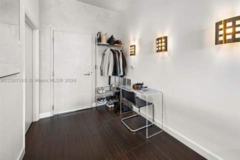 2001 Meridian Ave 517, Miami Beach FL - photo 19 of 28