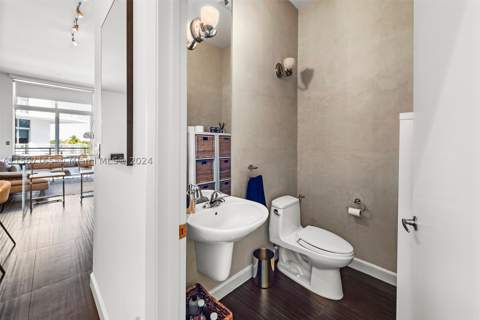 2001 Meridian Ave 517, Miami Beach FL - photo 20 of 28