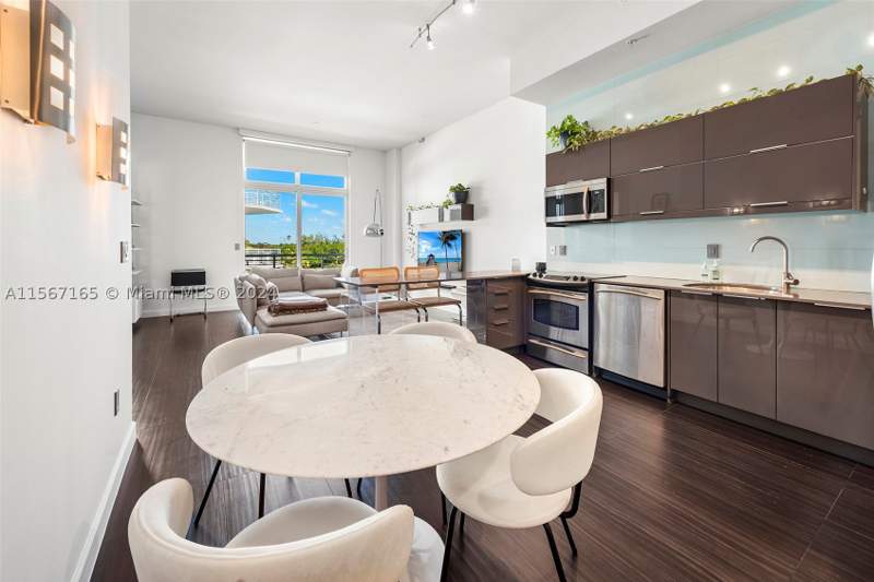 1 bedroom Condominium at 2001 Meridian Ave 517, The Meridian Condo, Miami Beach — photo 3