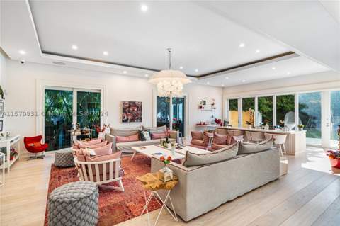 6320 Allison Rd, Miami Beach FL - photo 21 of 62