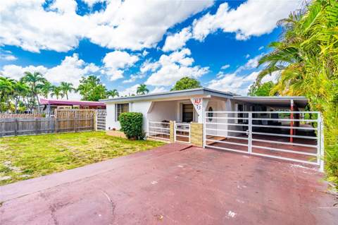 73 E 47th St, Hialeah FL - photo 8 of 40