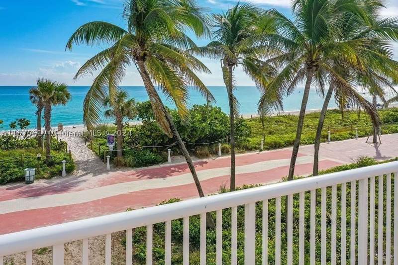 0 bedroom Condominium at 5401 Collins Ave 410, The Carriage House Condo, Miami Beach — photo 3