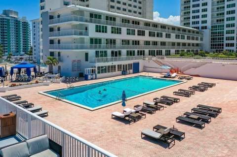 5401 Collins Ave 410, Miami Beach FL - photo 6 of 24