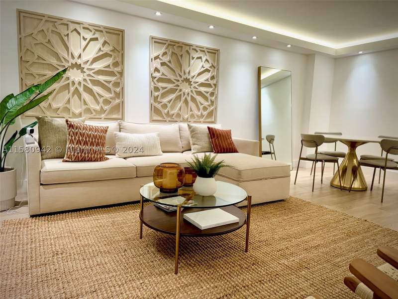 2 bedroom Condominium at 2301 Collins Ave 837, Roney Palace Condo, Miami Beach — photo 3