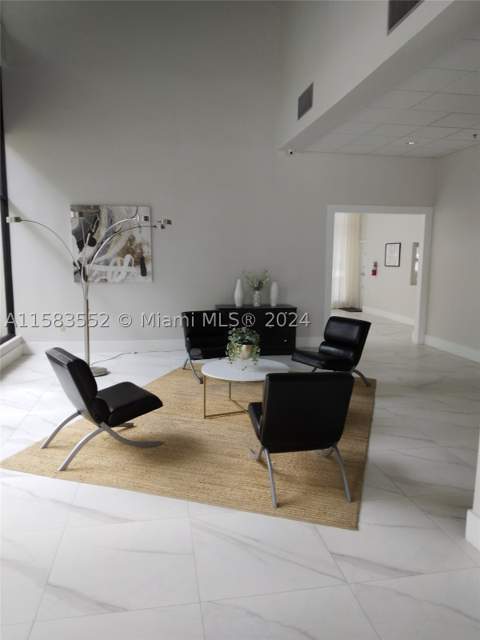 911 Ponce De Leon Blvd 904, Coral Gables FL - photo 7 of 12