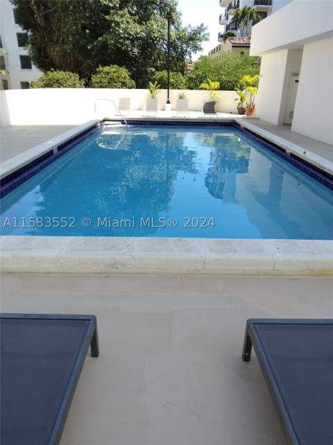 911 Ponce De Leon Blvd 904, Coral Gables FL - photo 9 of 12
