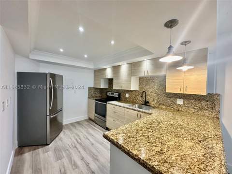 1301 NE Miami Gardens Dr 521 W, Miami FL - photo 13 of 16
