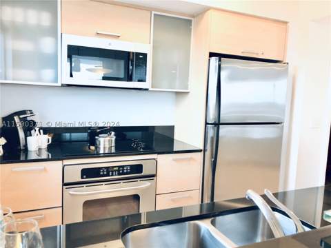 18683 Collins Ave 1907, Sunny Isles Beach FL - photo 12 of 43