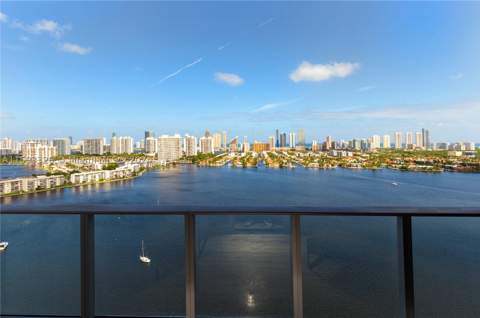 17301 Biscayne Blvd L-Ph-10, North Miami Beach FL - photo 17 of 19