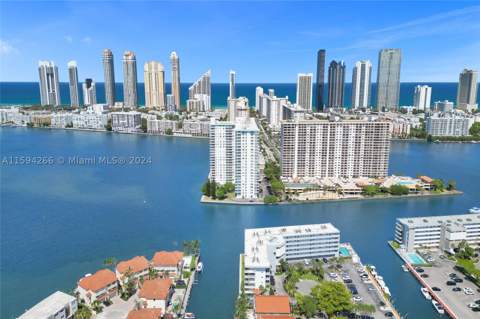 301 174th St 1701, Sunny Isles Beach FL - photo 7 of 58