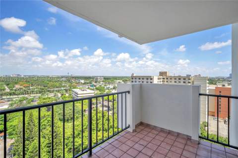 2780 NE 183rd St 1601, Aventura FL - photo 21 of 35