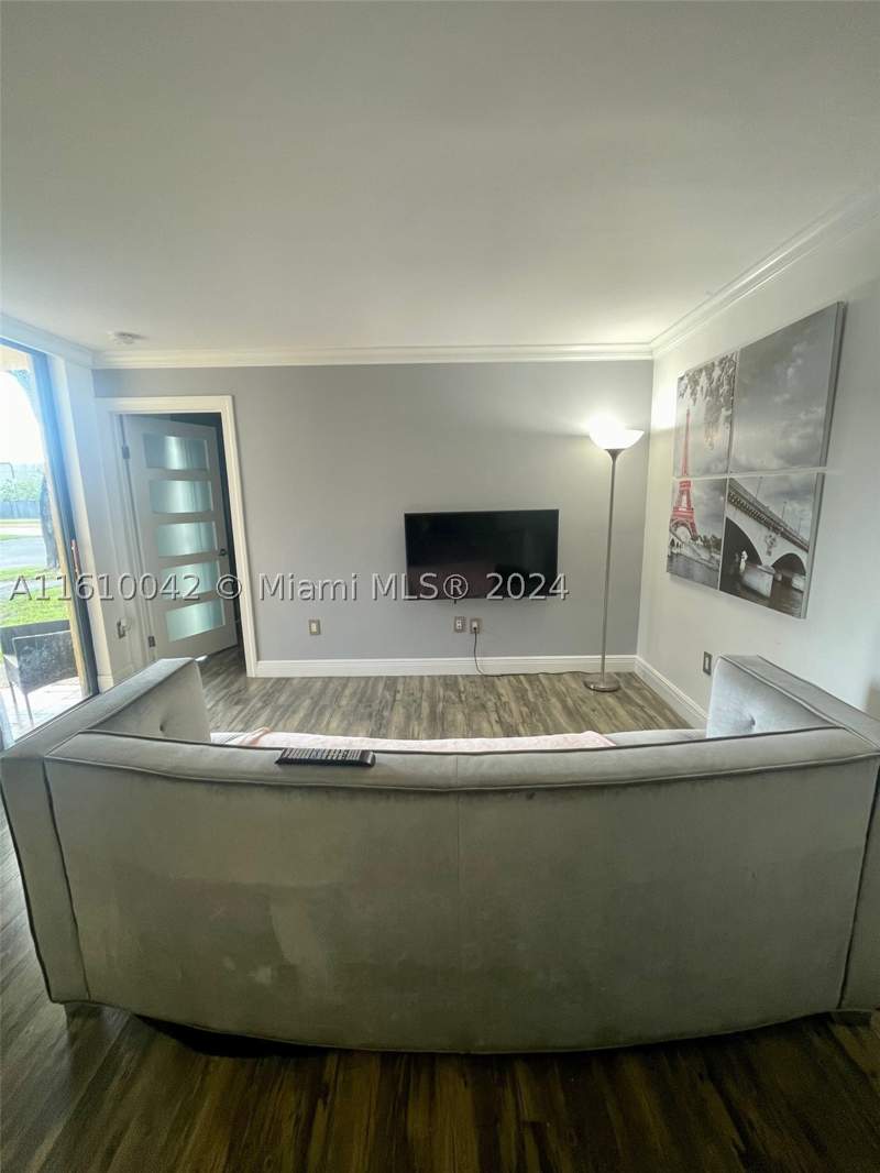 2 bedroom Condominium at 11800 SW 18th St 131-4, International Park Condo, Miami — photo 2