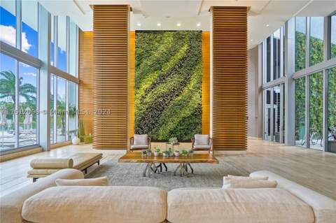 16385 Biscayne Blvd 1418, North Miami Beach FL - photo 10 of 18