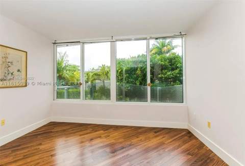2155 Washington Ct 206, Miami Beach FL - photo 20 of 33