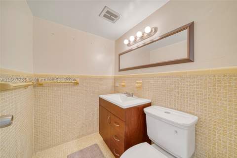 9700 E Bay Harbor Dr 508, Bay Harbor Islands FL - photo 11 of 33