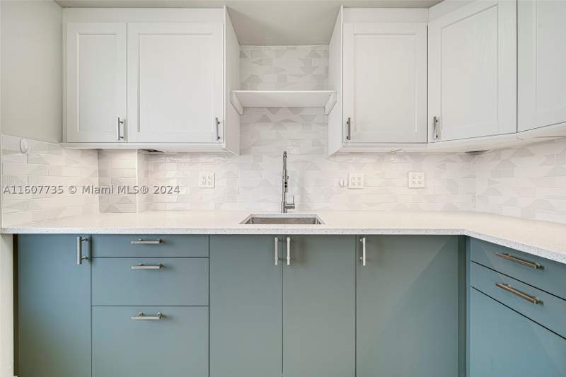 1 bedroom Condominium at 9700 E Bay Harbor Dr 508, Summit Condo, Bay Harbor Islands — photo 3