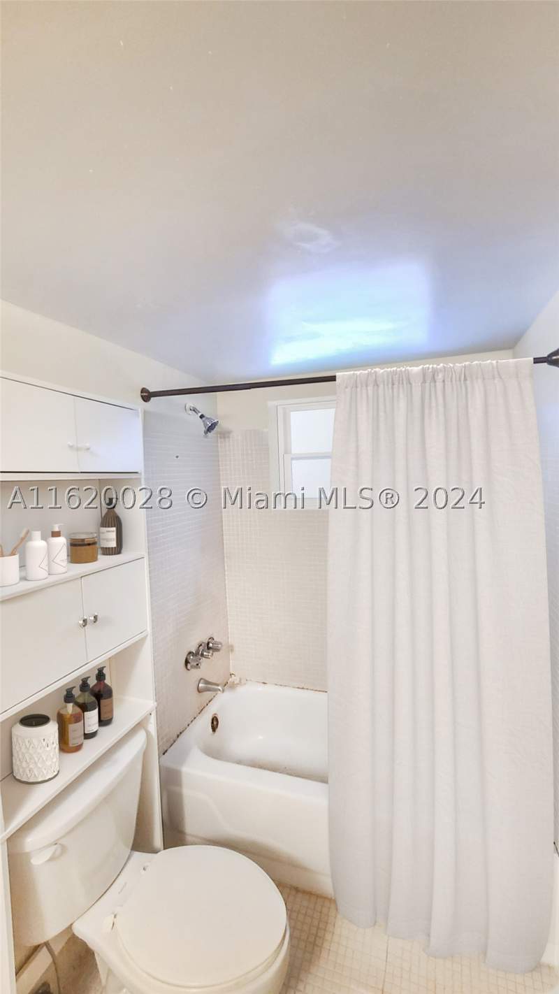 1 bedroom Condominium at 7410 SW 82nd St K211, Village At Dadeland Condo, Miami — photo 4