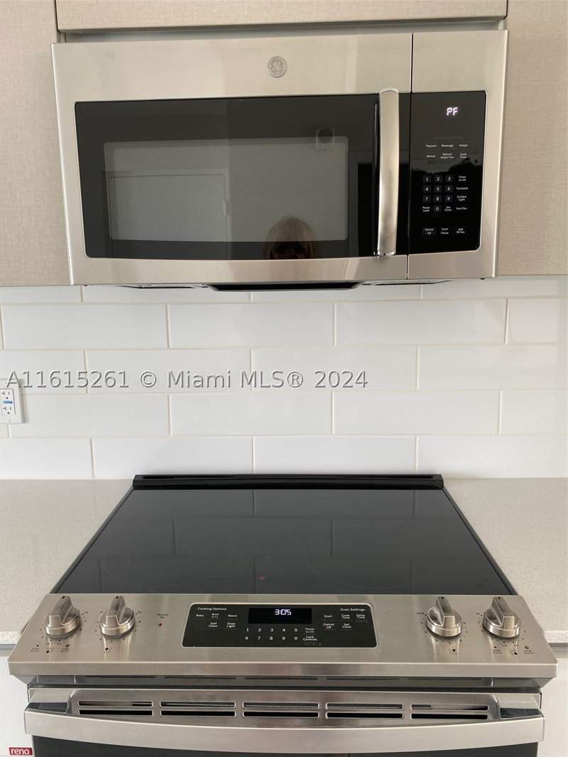 2 bedroom Condominium at 2505 NE 193rd St 4207, Riverwood, Miami — photo 4