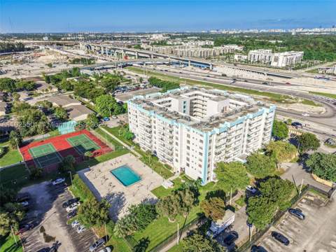 15600 NW 7th Ave 306, Miami FL - photo 21 of 24