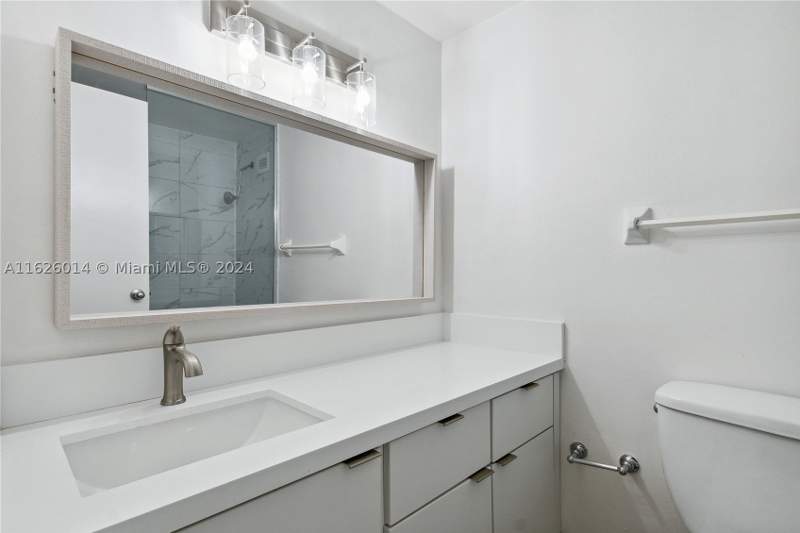 0 bedroom Condominium at 1000 West Ave 821, Mirador 1000 Condo, Miami Beach — photo 5