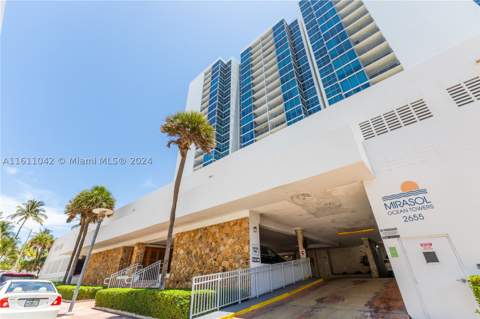 2655 Collins Ave 2302, Miami Beach FL - photo 8 of 70