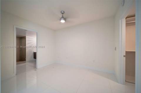 300 Sunny Isles Blvd 2103, Sunny Isles Beach FL - photo 11 of 41