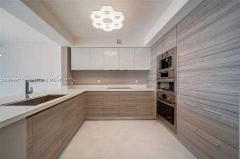 300 Sunny Isles Blvd 2103, Sunny Isles Beach FL - photo 13 of 41